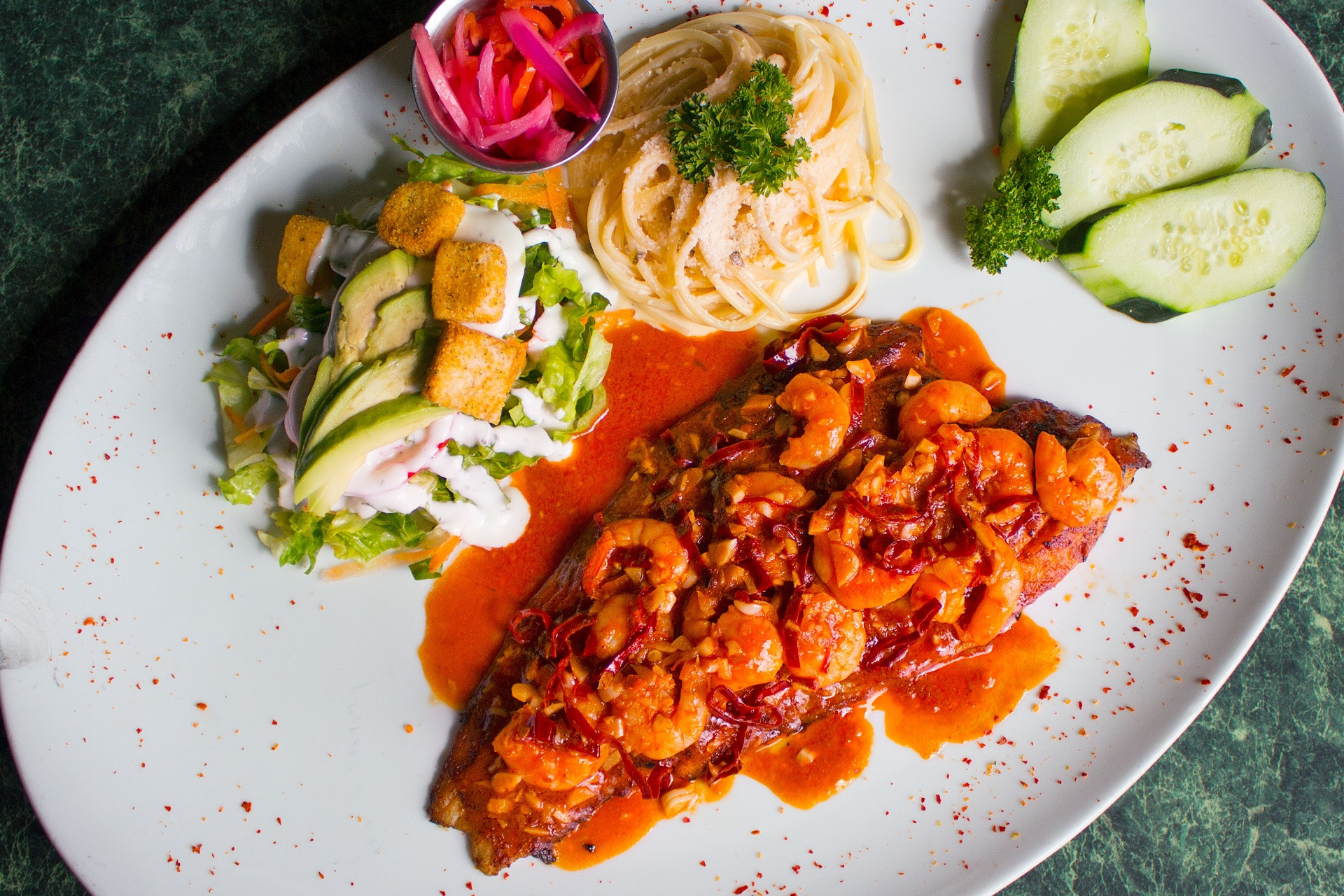 Foto de Lonja con Camarones Al Ajillo